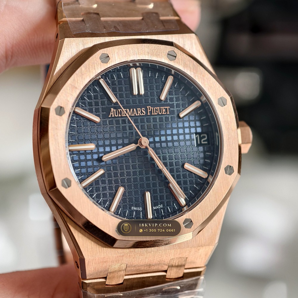 Audemars Piguet Royal Oak Selfwinding 41mm 18K Rose Gold Ref. 15510OR.OO.1320OR.01 — Private Vault Edition — Studio Gallery Plate II in 18K Rose Gold Au750 (224.1g Verified Mass, Audemars Piguet Cal. 4302 - 70h Power Reserve)