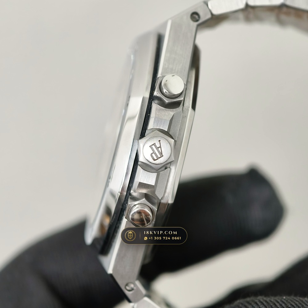 Audemars Piguet Royal Oak Selfwinding Chronograph 41mm Cal. FP1185 Ref. 26331ST.OO.1220ST.01 — Private Vault Edition — Studio Gallery Plate IV in 904L Stainless Steel Custom Architecture (180.8g Verified Mass, Audemars Piguet Cal. 2385 Column-Wheel Chronograph)