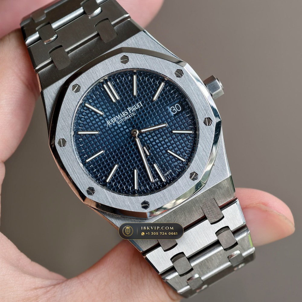 Audemars Piguet Royal Oak Jumbo Extra-Thin 39mm Custom Tapestry Dial 5-Axis CNC Case Ref. 15202ST.OO.1240ST.01 — Private Vault Edition — Studio Gallery Plate II in 904L Stainless Steel Custom Architecture (103.5g Verified Mass, Audemars Piguet Cal. 2121 Ultra-Thin)