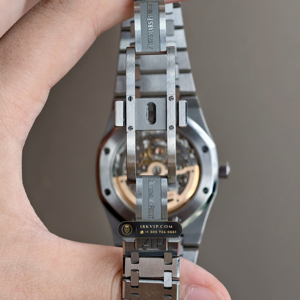 Audemars Piguet Royal Oak Jumbo Extra-Thin 39mm Custom Tapestry Dial 5-Axis CNC Case Ref. 15202ST.OO.1240ST.01 — Private Vault Edition — Studio Gallery Plate IX in 904L Stainless Steel Custom Architecture (103.5g Verified Mass, Audemars Piguet Cal. 2121 Ultra-Thin)