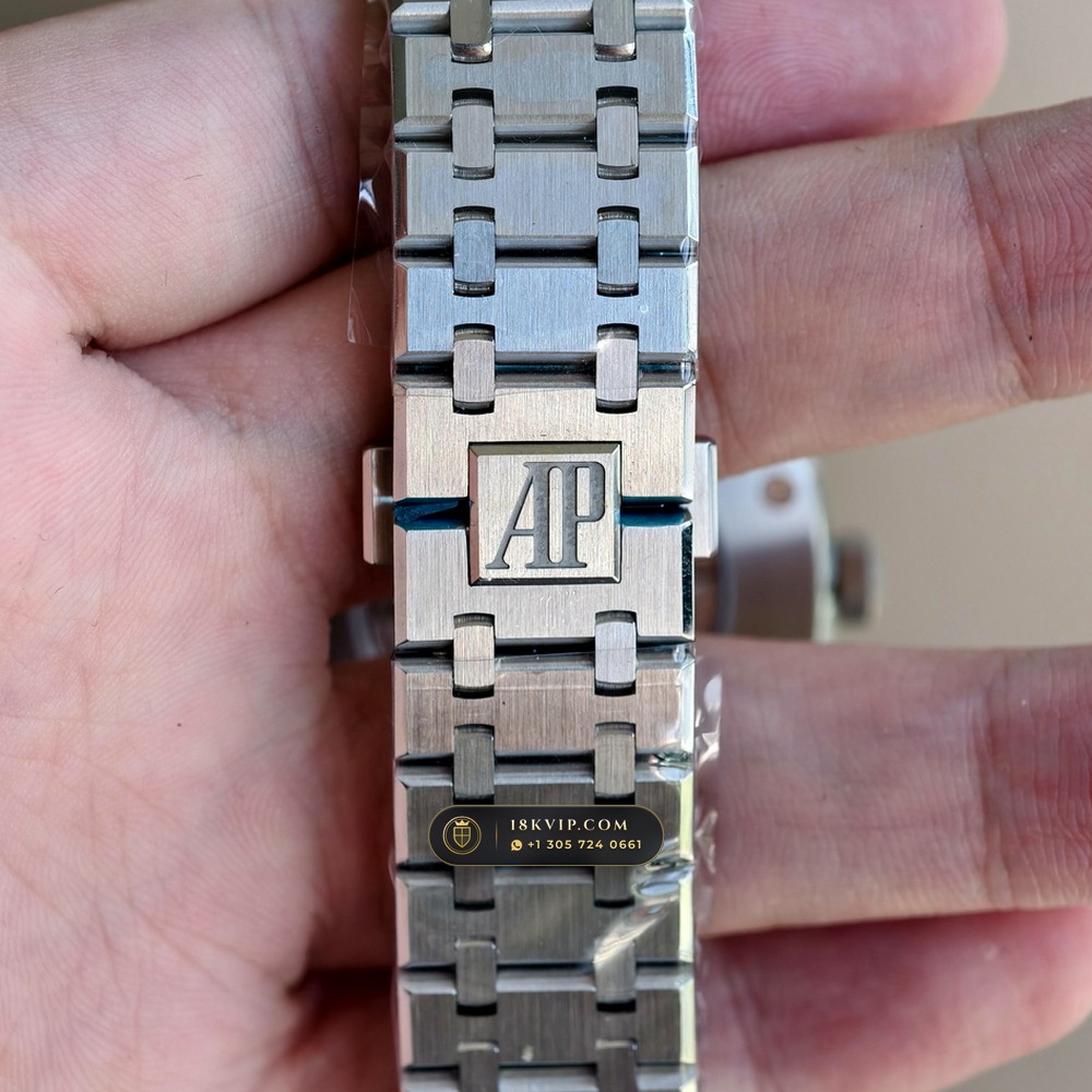 Audemars Piguet Royal Oak Double Balance Wheel Openworked 41mm Baguette Blue Topaz Bezel 18K White Gold Ref. 15412BC.TO.1220BC.01 — Private Vault Edition — Studio Gallery Plate XV in 18K White Gold Au750 (224.8g Verified Mass, Audemars Piguet Cal. 3132 Dual-Balance Openworked)