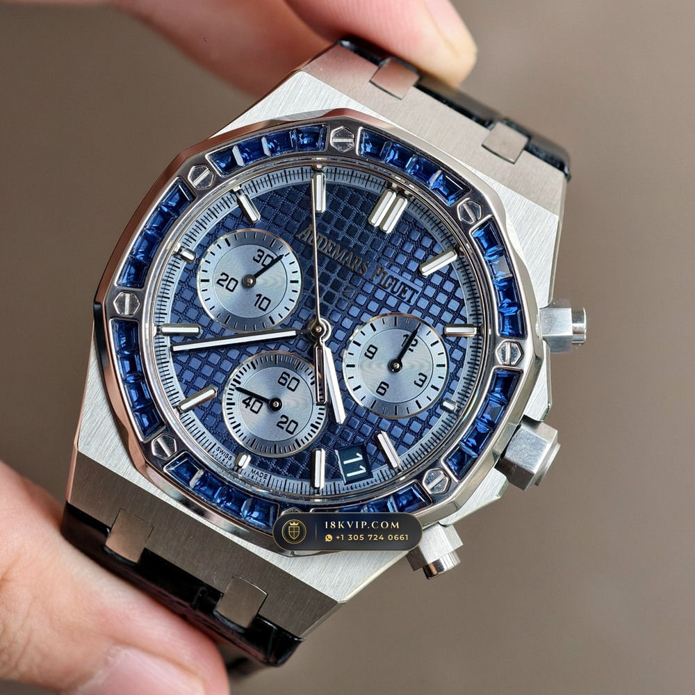 Audemars Piguet Royal Oak Selfwinding Chronograph 41mm Diamond-Set Bezel 18K White Gold Ref. 26240BC.SS.1320BC.01 — Private Vault Edition — Studio Gallery Plate III in 18K White Gold Au750 (158.7g Verified Mass, Audemars Piguet Cal. 4401 Flyback Chronograph)