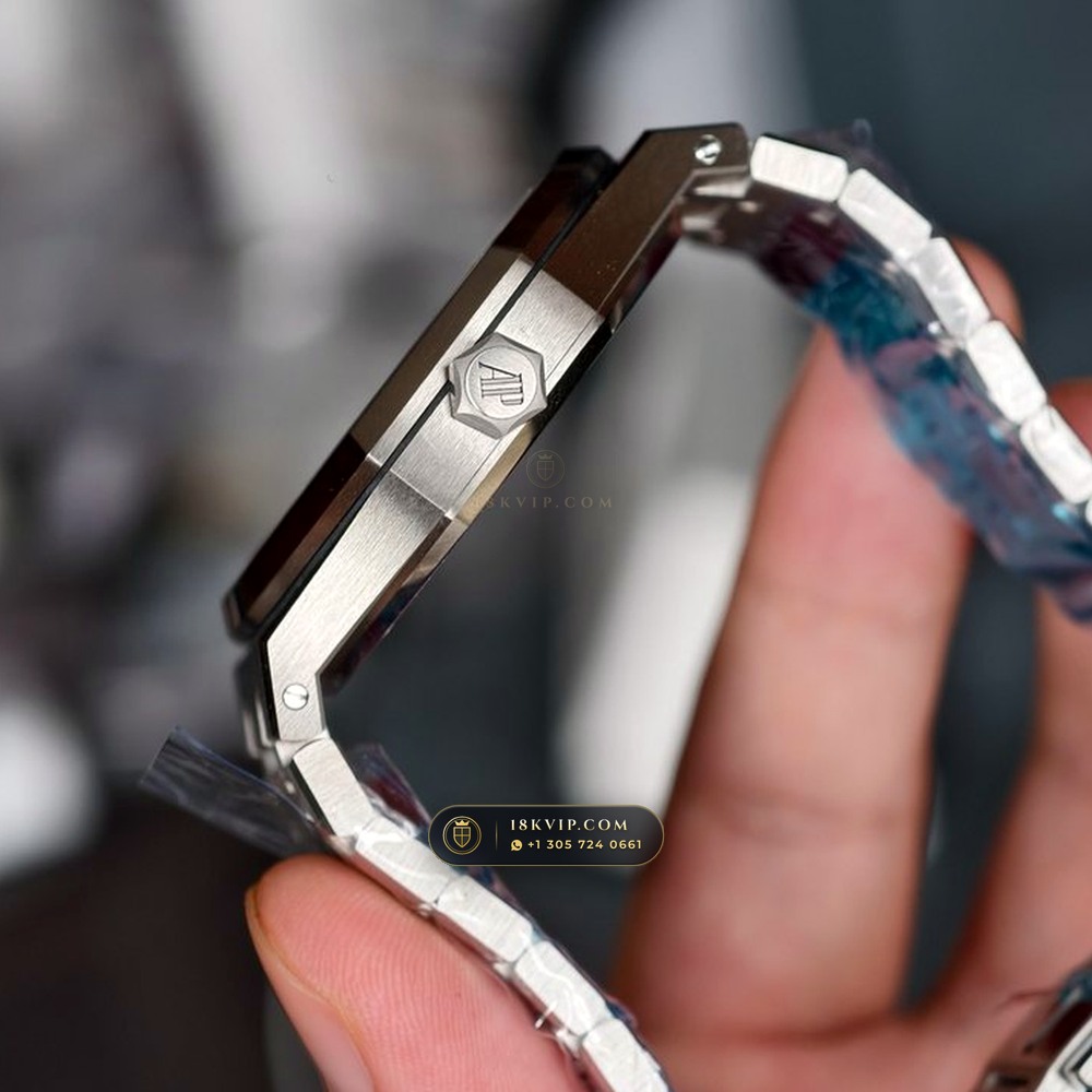 Audemars Piguet Royal Oak Double Balance Wheel Openworked 41mm Ref. 15407ST.OO.1220ST.01 — Private Vault Edition — Studio Gallery Plate V in 904L Stainless Steel Custom Architecture (162.3g Verified Mass, Audemars Piguet Cal. 3132 Dual-Balance Openworked)