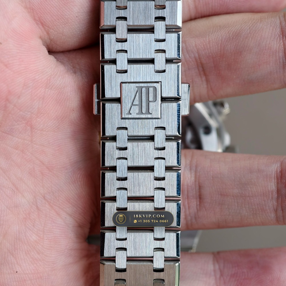 Audemars Piguet Royal Oak Selfwinding Chronograph 41mm Ref. 26240ST — Private Vault Edition — Studio Gallery Plate XII in 904L Stainless Steel Custom Architecture (180.6g Verified Mass, Audemars Piguet Cal. 4401 Flyback Chronograph)