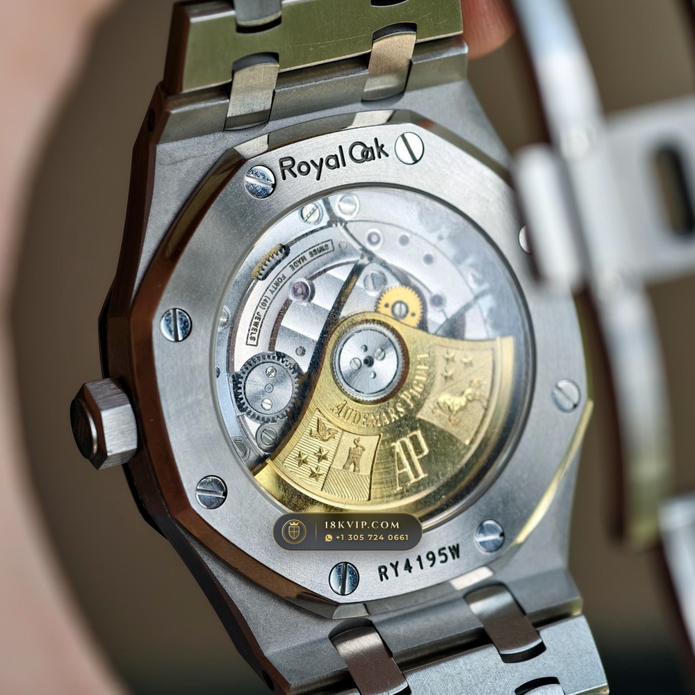 Audemars Piguet Royal Oak Selfwinding 37mm Sunburst Rhodium / Slate Grey Dial Ref. 15450ST — Private Vault Edition — Studio Gallery Plate VII in 904L Stainless Steel Custom Architecture (132.2g Verified Mass, Audemars Piguet Cal. 3120 / Cal. 5900)