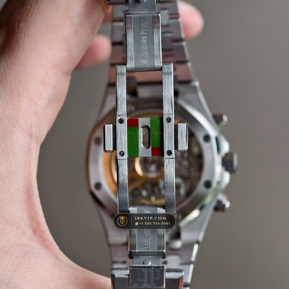 Audemars Piguet Royal Oak Selfwinding Chronograph 41mm Custom Tapestry Dial Deep Crystal Optics Ref. 26240ST — Private Vault Edition — Studio Gallery Plate XII in 904L Stainless Steel Custom Architecture (180.6g Verified Mass, Audemars Piguet Cal. 4401 Flyback Chronograph)