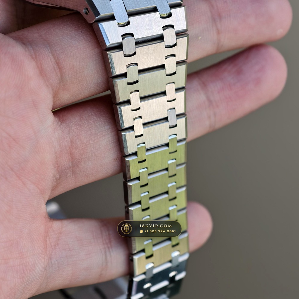 Audemars Piguet Royal Oak Selfwinding 41mm Custom SW Dial Deep Crystal Optics Ref. 15510ST — Private Vault Edition — Studio Gallery Plate X in 904L Stainless Steel Custom Architecture (166.9g Verified Mass, Audemars Piguet Cal. 4302 - 70h Power Reserve)