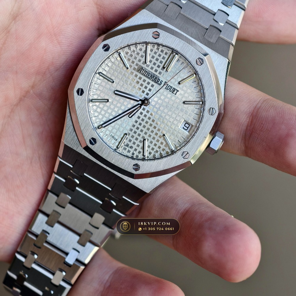 Audemars Piguet Royal Oak Selfwinding 41mm Custom SW Dial Deep Crystal Optics Ref. 15510ST — Private Vault Edition — Studio Gallery Plate II in 904L Stainless Steel Custom Architecture (166.9g Verified Mass, Audemars Piguet Cal. 4302 - 70h Power Reserve)