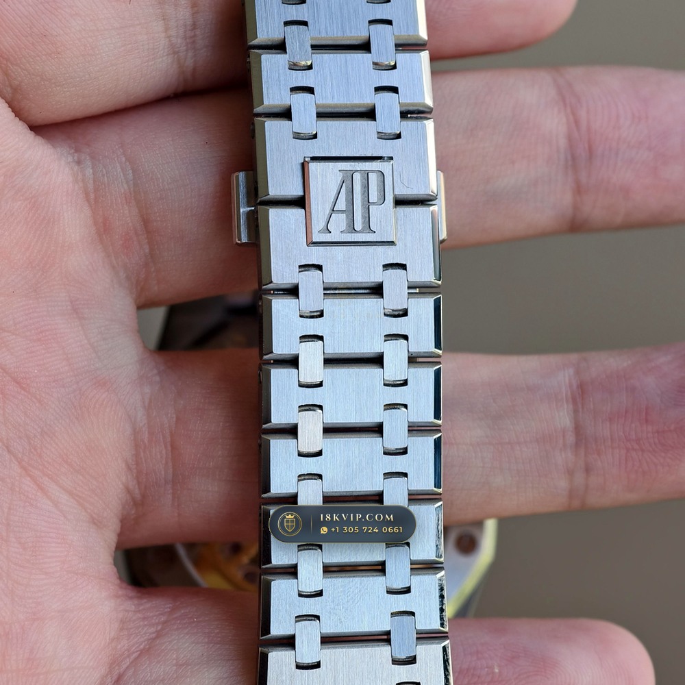 Audemars Piguet Royal Oak Selfwinding 41mm Custom SW Dial Deep Crystal Optics Ref. 15510ST — Private Vault Edition — Studio Gallery Plate IX in 904L Stainless Steel Custom Architecture (166.9g Verified Mass, Audemars Piguet Cal. 4302 - 70h Power Reserve)