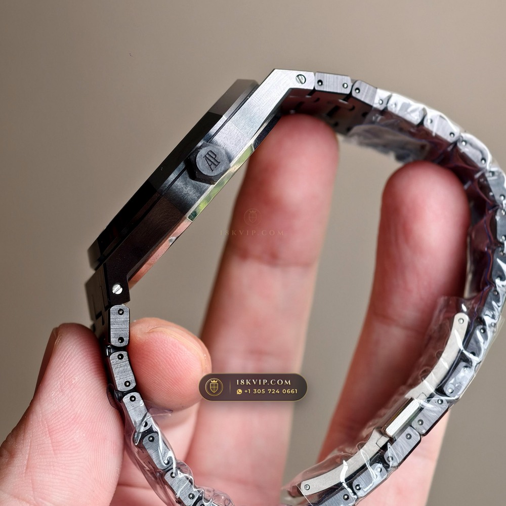 Audemars Piguet Royal Oak Double Balance Wheel Openworked 41mm Ref. 15416CE.OO.1225CE.01 — Private Vault Edition — Studio Gallery Plate V in High-Tech Ceramic & Titanium (135.4g Verified Mass, Audemars Piguet Cal. 3132 Dual-Balance Openworked)