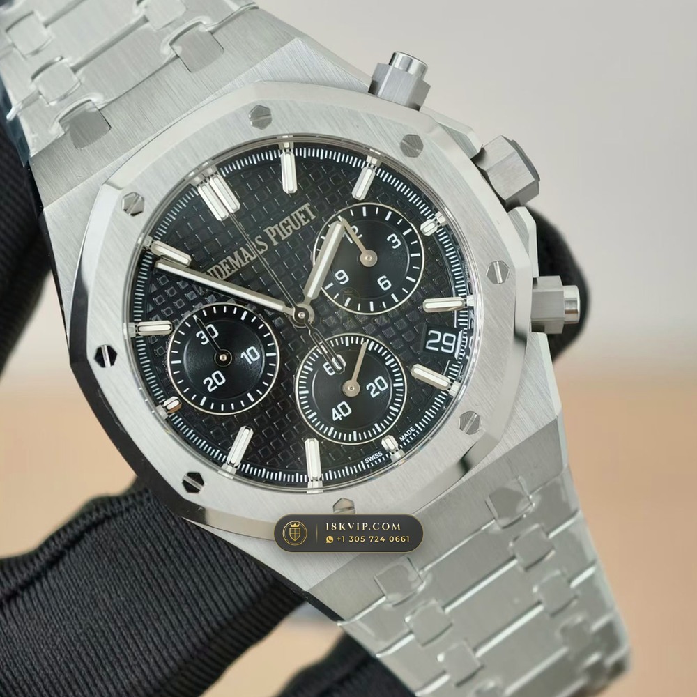Audemars Piguet Royal Oak Selfwinding Chronograph 41mm Free-Sprung Calibre Ref. 26240ST — Private Vault Edition — Studio Gallery Plate IV in 904L Stainless Steel Custom Architecture (180.3g Verified Mass, Audemars Piguet Cal. 4401 Flyback Chronograph)