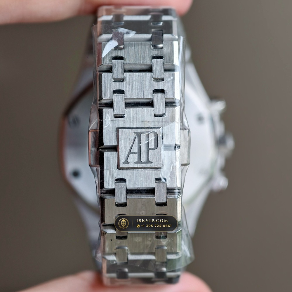 Audemars Piguet Royal Oak Selfwinding Chronograph 38mm Ref. 26315ST — Private Vault Edition — Studio Gallery Plate VII in 904L Stainless Steel Custom Architecture (146.2g Verified Mass, Audemars Piguet Cal. 2385 Column-Wheel Chronograph)