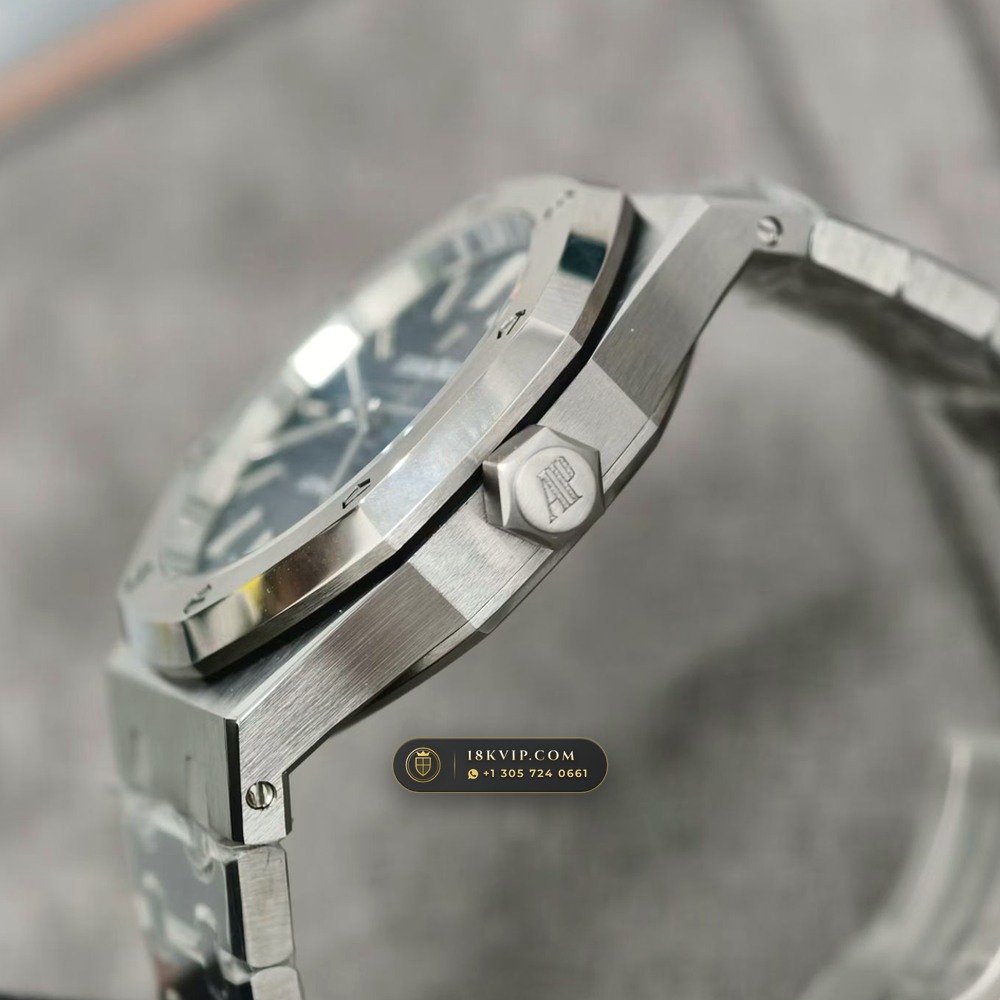 Audemars Piguet Royal Oak Selfwinding 37mm Custom Tapestry Dial Deep Crystal Optics Ref. 15450ST — Private Vault Edition — Studio Gallery Plate V in 904L Stainless Steel Custom Architecture (132.6g Verified Mass, Audemars Piguet Cal. 3120 / Cal. 5900)