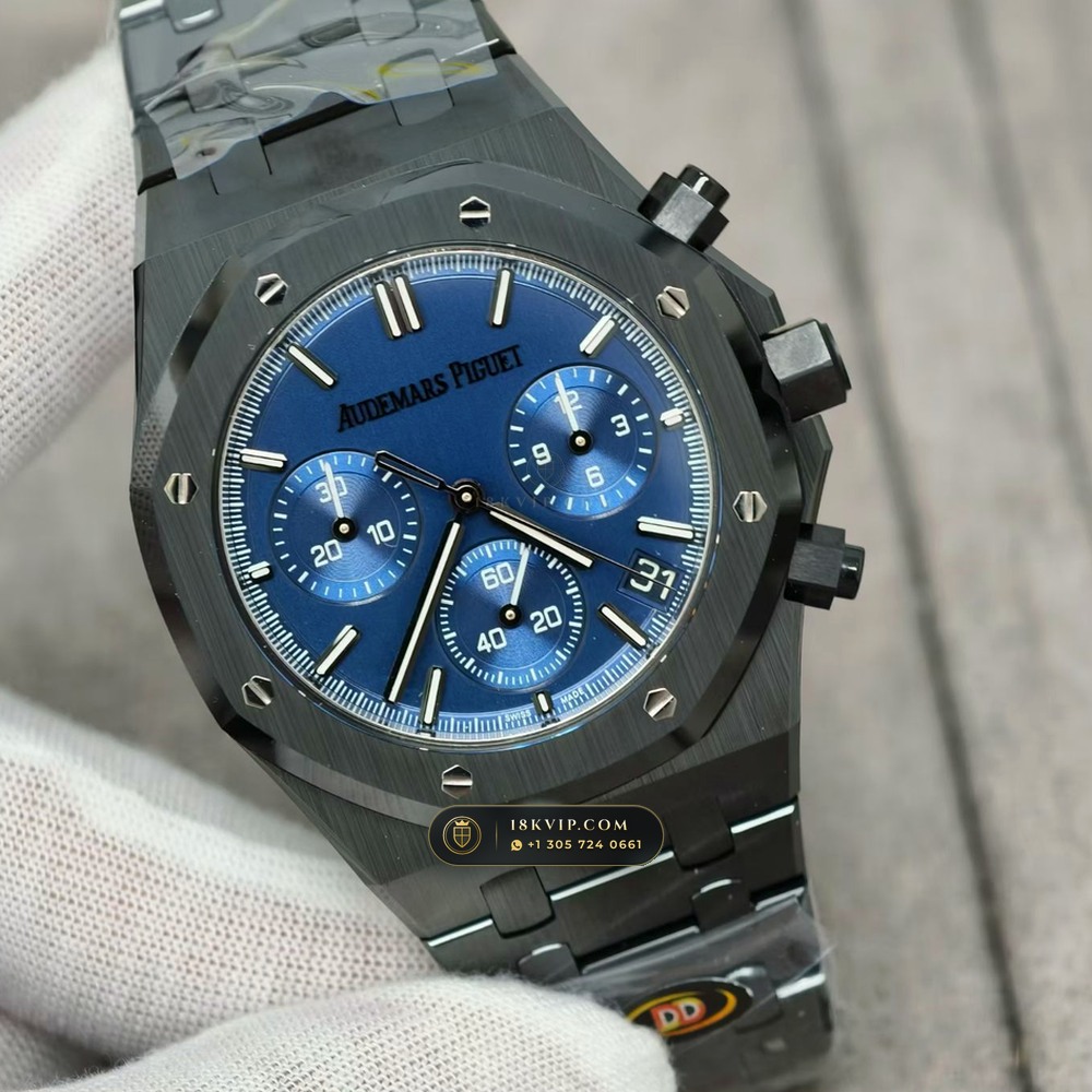 Audemars Piguet Royal Oak Selfwinding Chronograph 41mm Ref. 26240CE — Private Vault Edition — Studio Gallery Plate II in High-Tech Ceramic & Titanium (149.3g Verified Mass, Audemars Piguet Cal. 4401 Flyback Chronograph)