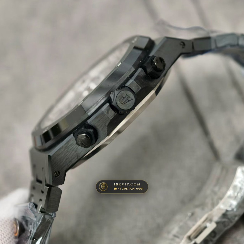 Audemars Piguet Royal Oak Selfwinding Chronograph 41mm Ref. 26240CE — Private Vault Edition — Studio Gallery Plate V in High-Tech Ceramic & Titanium (149.3g Verified Mass, Audemars Piguet Cal. 4401 Flyback Chronograph)