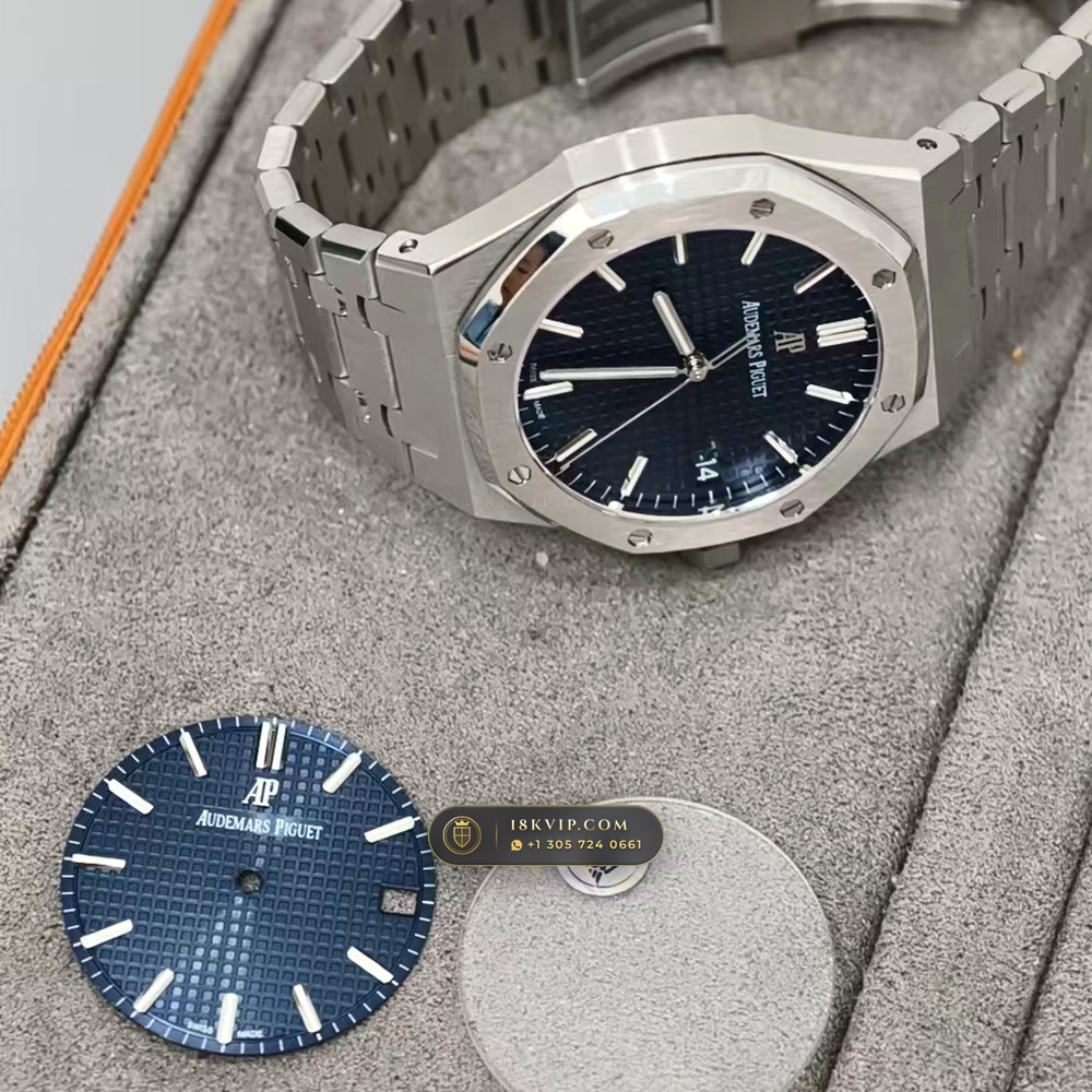 Audemars Piguet Royal Oak Selfwinding 41mm Custom SW Dial Free-Sprung Calibre Ref. 15500ST — Private Vault Edition — Studio Gallery Plate X in 904L Stainless Steel Custom Architecture (166.7g Verified Mass, Audemars Piguet Cal. 4302 - 70h Power Reserve)