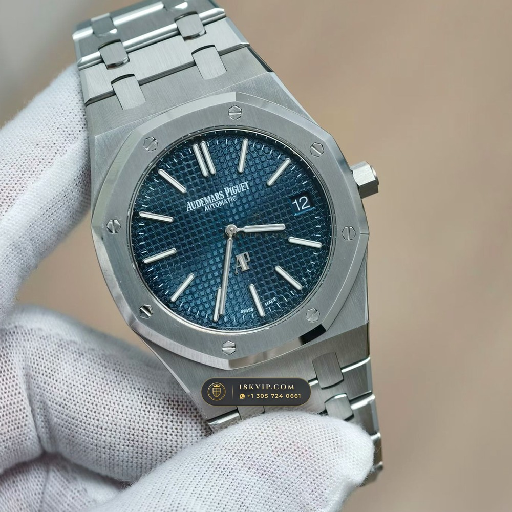 Audemars Piguet Royal Oak Jumbo Extra-Thin 39mm Custom Tapestry Dial 22K Gold Rotor Ref. 15202ST — Private Vault Edition — Studio Gallery Plate II in 904L Stainless Steel Custom Architecture (103.2g Verified Mass, Audemars Piguet Cal. 2121 Ultra-Thin)