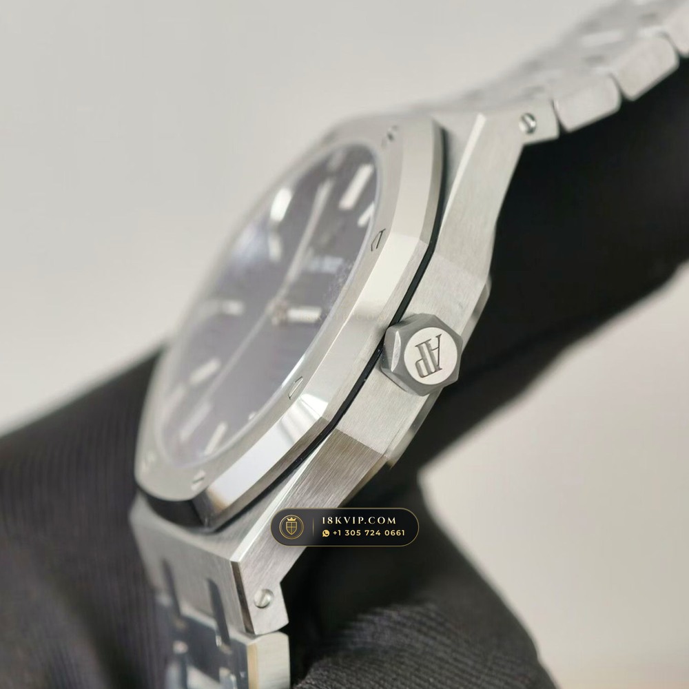 Audemars Piguet Royal Oak Selfwinding 41mm Custom SW Dial Ref. 15500ST — Private Vault Edition — Studio Gallery Plate VI in 904L Stainless Steel Custom Architecture (166.6g Verified Mass, Audemars Piguet Cal. 4302 - 70h Power Reserve)