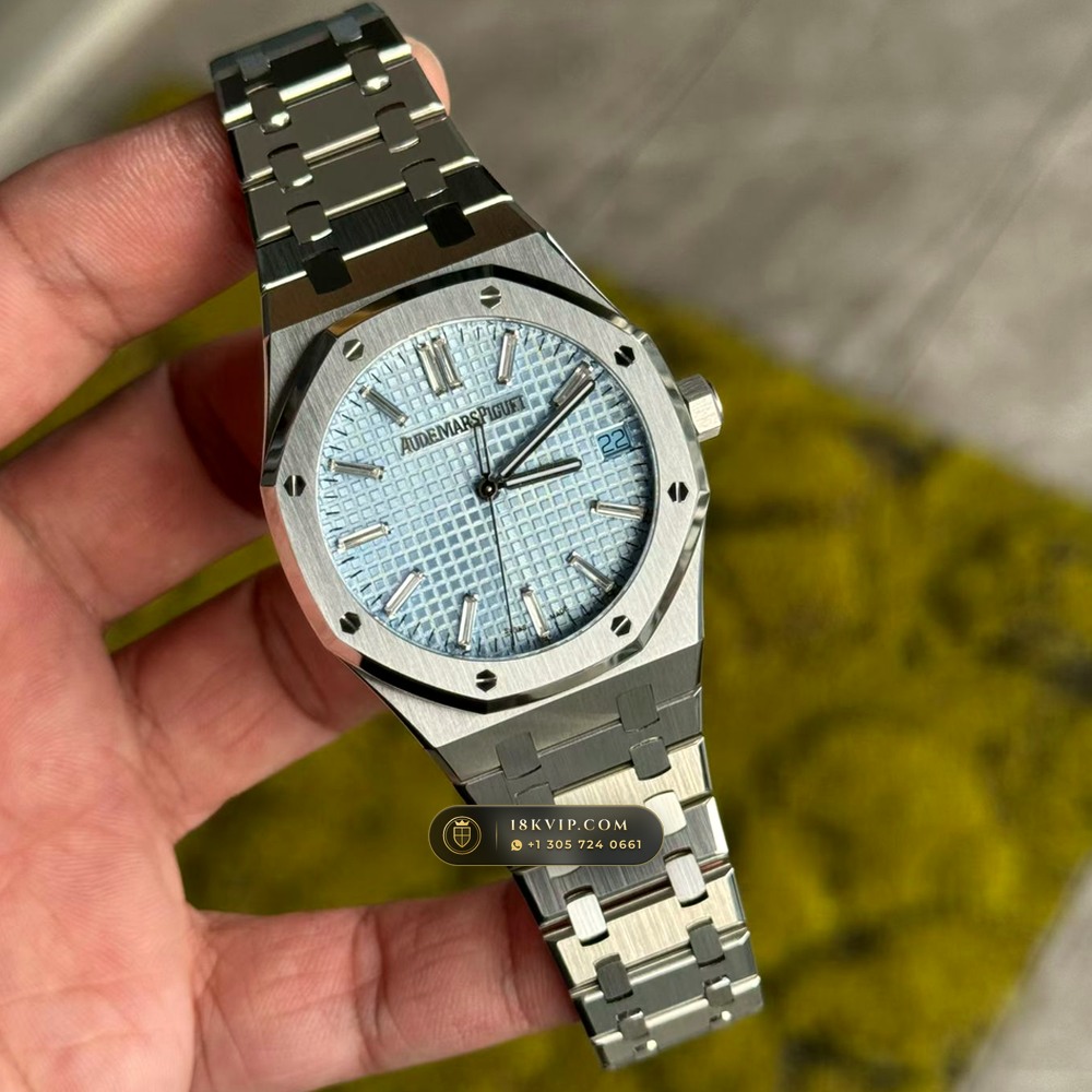 Audemars Piguet Royal Oak Selfwinding 41mm 18K White Gold Ref. 15510BC.OO.1320BC.01 — Private Vault Edition — Studio Gallery Plate II in 18K White Gold Au750 (223.6g Verified Mass, Audemars Piguet Cal. 4302 - 70h Power Reserve)