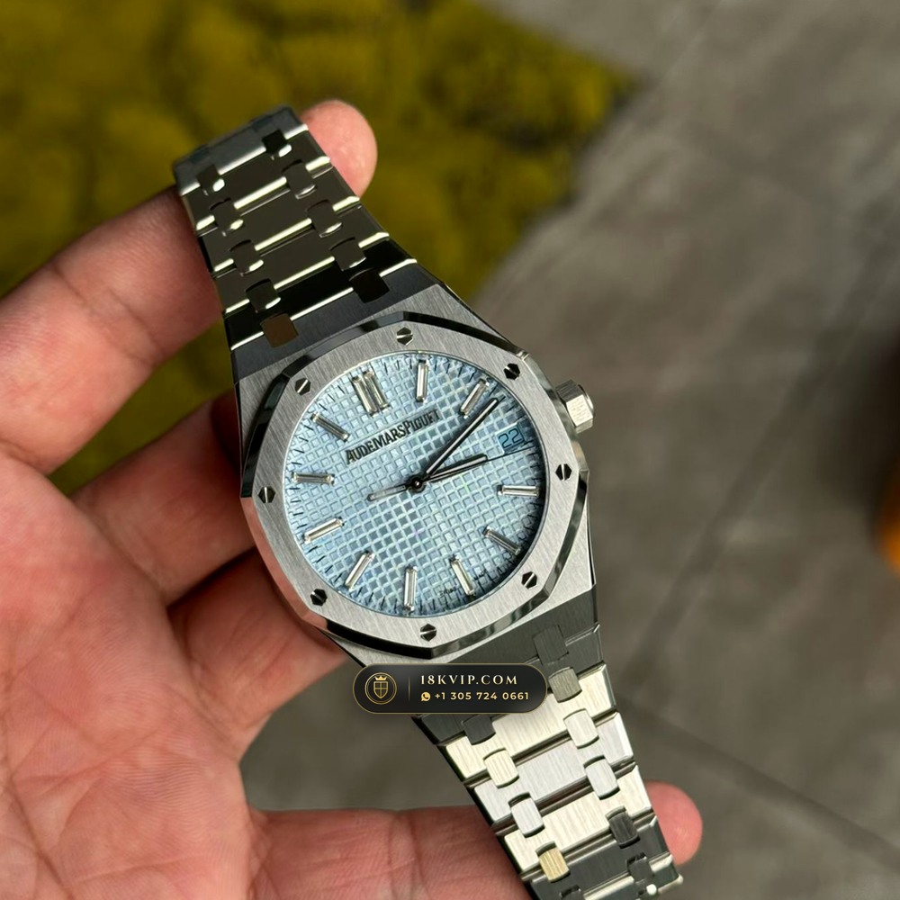 Audemars Piguet Royal Oak Selfwinding 41mm 18K White Gold Ref. 15510BC.OO.1320BC.01 — Private Vault Edition — Studio Gallery Plate V in 18K White Gold Au750 (223.6g Verified Mass, Audemars Piguet Cal. 4302 - 70h Power Reserve)