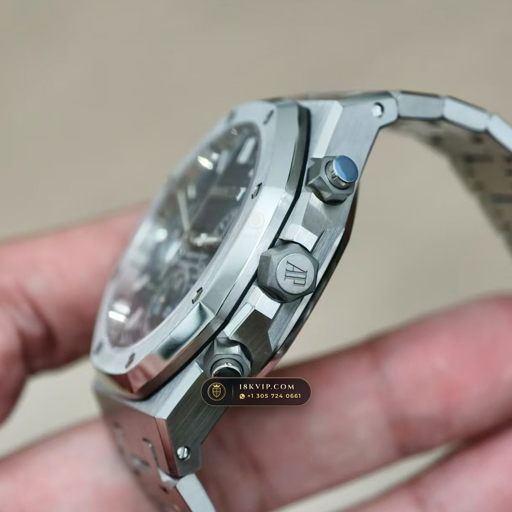 Audemars Piguet Royal Oak Selfwinding Chronograph 41mm Chronometer Regulated Spec Ref. 26240ST — Private Vault Edition — Studio Gallery Plate IV in 904L Stainless Steel Custom Architecture (180.3g Verified Mass, Audemars Piguet Cal. 4401 Flyback Chronograph)