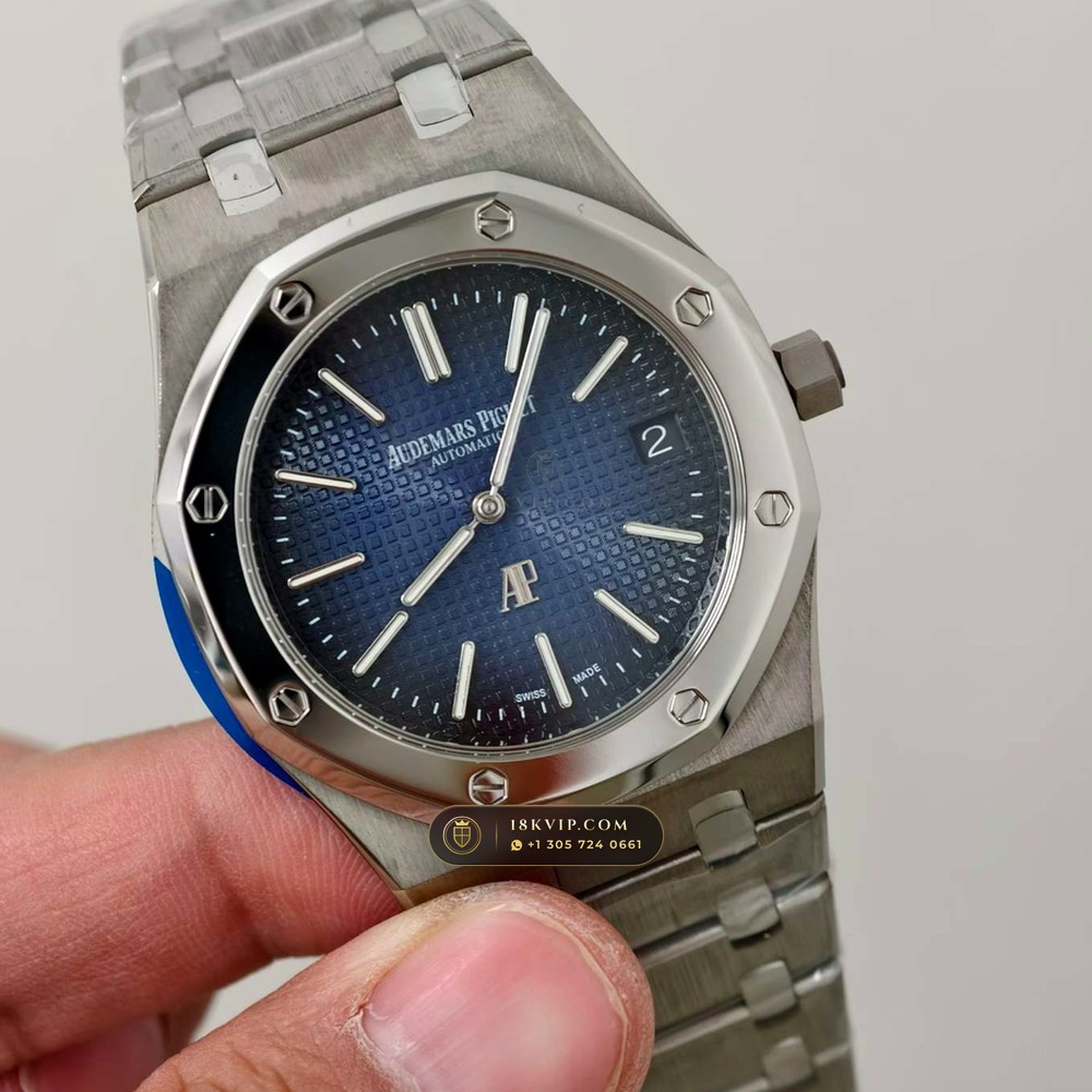 Audemars Piguet Royal Oak Jumbo Extra-Thin 39mm Ref. 15202IP — Private Vault Edition — Studio Gallery Plate III in Grade 5 Titanium Monobloc (94.4g Verified Mass, Audemars Piguet Cal. 2121 Ultra-Thin)