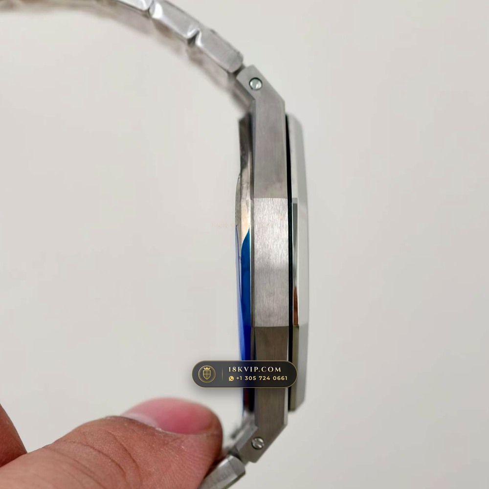 Audemars Piguet Royal Oak Jumbo Extra-Thin 39mm Ref. 15202IP — Private Vault Edition — Studio Gallery Plate VI in Grade 5 Titanium Monobloc (94.4g Verified Mass, Audemars Piguet Cal. 2121 Ultra-Thin)