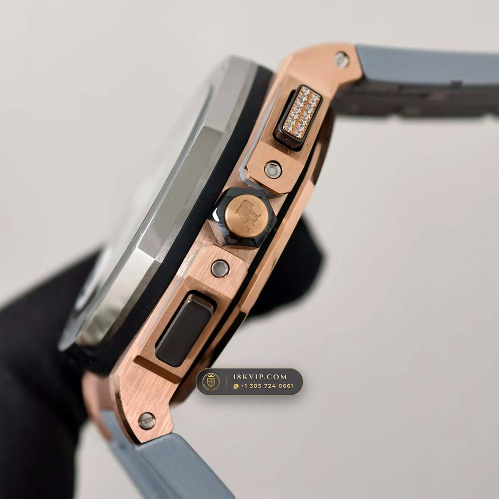 Audemars Piguet Royal Oak Offshore Selfwinding Chronograph 43mm 18K Rose Gold Ref. 26210OI.OO.A109CR.01 — Private Vault Edition — Studio Gallery Plate V in 18K Rose Gold Au750 (184.5g Verified Mass, Audemars Piguet Cal. 4401 Flyback Chronograph)