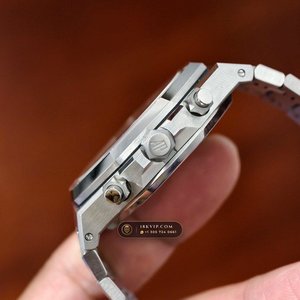 Audemars Piguet Royal Oak Selfwinding Chronograph 41mm Custom Tapestry Dial Deep Crystal Optics Ref. 26240ST.OO.1320ST.08 — Private Vault Edition — Studio Gallery Plate IV in 904L Stainless Steel Custom Architecture (180.6g Verified Mass, Audemars Piguet Cal. 4401 Flyback Chronograph)