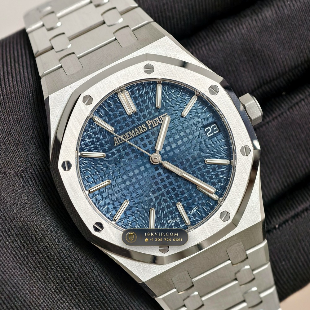 Audemars Piguet Royal Oak Selfwinding 41mm Chronometer Regulated Spec Ref. 15510ST — Private Vault Edition — Studio Gallery Plate III in 904L Stainless Steel Custom Architecture (166.4g Verified Mass, Audemars Piguet Cal. 4302 - 70h Power Reserve)