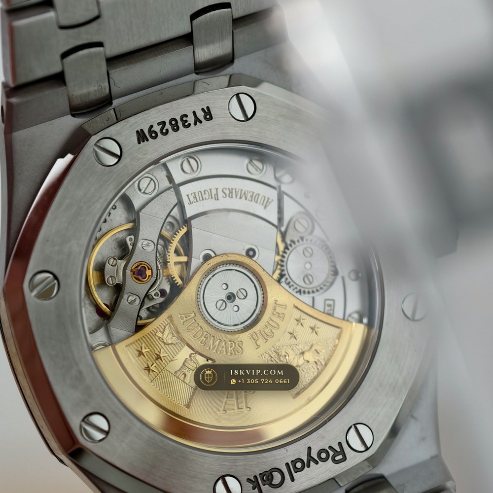 Audemars Piguet Royal Oak Selfwinding 37mm Chronometer Regulated Spec Ref. 15450ST — Private Vault Edition — Studio Gallery Plate VII in 904L Stainless Steel Custom Architecture (132.1g Verified Mass, Audemars Piguet Cal. 3120 / Cal. 5900)
