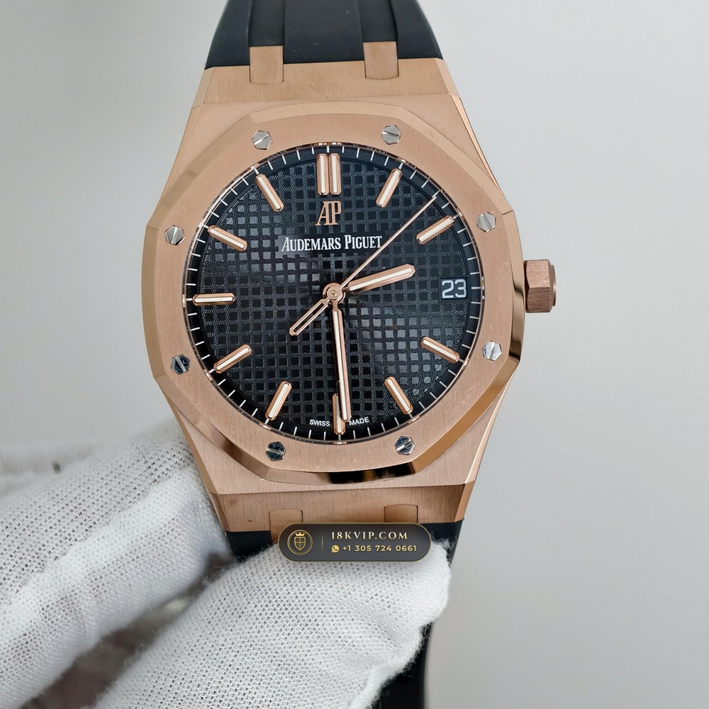 Audemars Piguet Royal Oak Selfwinding 41mm 18K Rose Gold Ref. 15500OR.OO.D002CR.01 — Private Vault Edition — Studio Gallery Plate II in 18K Rose Gold Au750 (138.6g Verified Mass, Audemars Piguet Cal. 4302 - 70h Power Reserve)