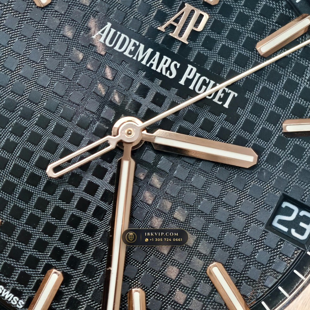Audemars Piguet Royal Oak Selfwinding 41mm 18K Rose Gold Ref. 15500OR.OO.D002CR.01 — Private Vault Edition — Studio Gallery Plate V in 18K Rose Gold Au750 (138.6g Verified Mass, Audemars Piguet Cal. 4302 - 70h Power Reserve)