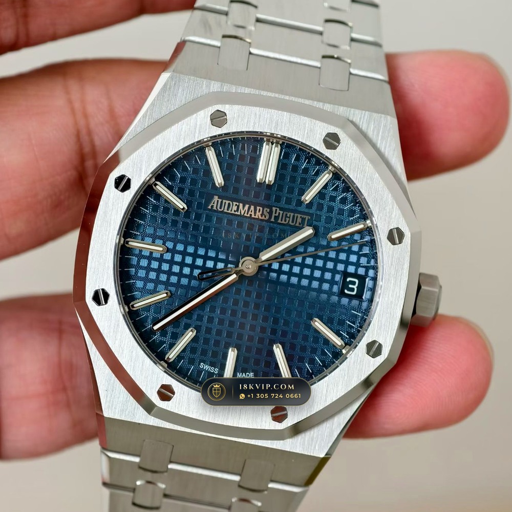 Audemars Piguet Royal Oak Selfwinding 41mm Sapphire Caseback Spec Ref. 15510ST — Private Vault Edition — Studio Gallery Plate II in 904L Stainless Steel Custom Architecture (166.1g Verified Mass, Audemars Piguet Cal. 4302 - 70h Power Reserve)
