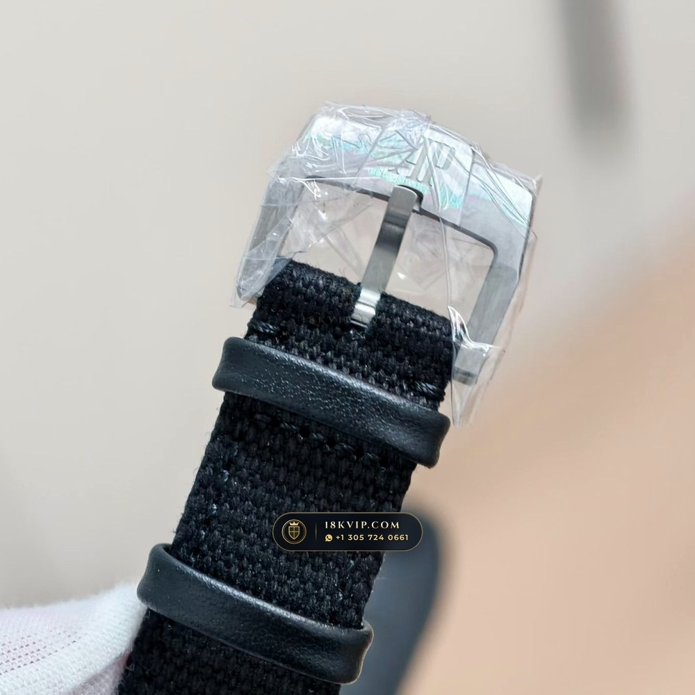 Audemars Piguet Code 11.59 Selfwinding Chronograph 41mm 18K White Gold Ref. 26393BC.OO.A002KB.01 — Private Vault Edition — Studio Gallery Plate VI in 18K White Gold Au750 (136.2g Verified Mass, Audemars Piguet Cal. 4401 Flyback Chronograph)