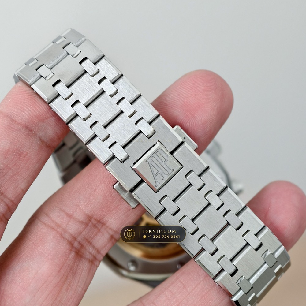 Audemars Piguet Royal Oak Selfwinding Chronograph 41mm Hand-Chamfered Bevel Spec Ref. 26240ST — Private Vault Edition — Studio Gallery Plate X in 904L Stainless Steel Custom Architecture (180.3g Verified Mass, Audemars Piguet Cal. 4401 Flyback Chronograph)