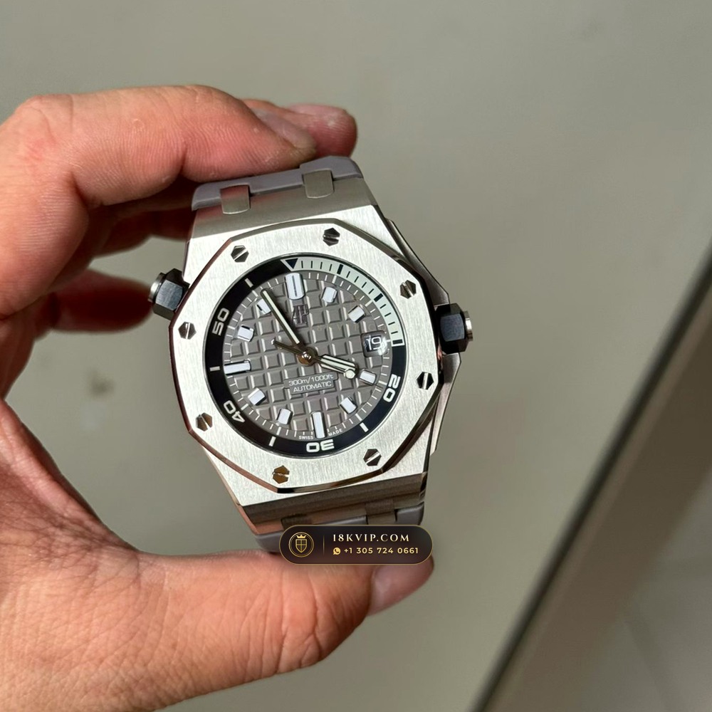 Audemars Piguet Royal Oak Offshore Diver 42mm Ref. 15720ST — Private Vault Edition — Studio Gallery Plate III in 904L Stainless Steel Custom Architecture (168.4g Verified Mass, Audemars Piguet Cal. 4308 / Cal. 3120)
