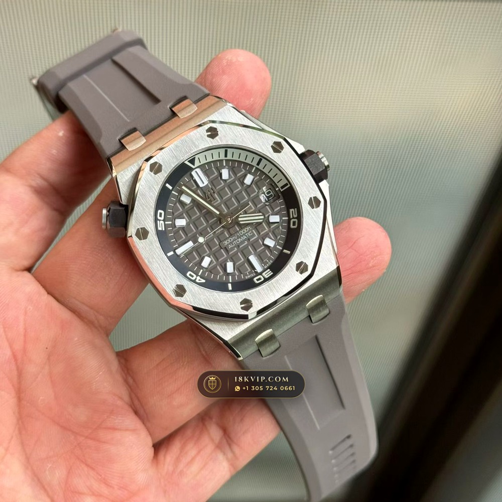 Audemars Piguet Royal Oak Offshore Diver 42mm Ref. 15720ST — Private Vault Edition — Studio Gallery Plate IV in 904L Stainless Steel Custom Architecture (168.4g Verified Mass, Audemars Piguet Cal. 4308 / Cal. 3120)
