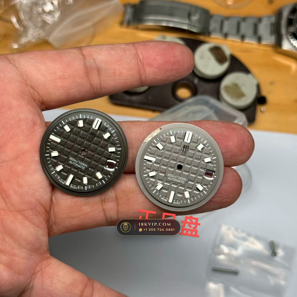 Audemars Piguet Royal Oak Offshore Diver 42mm Ref. 15720ST — Private Vault Edition — Studio Gallery Plate VII in 904L Stainless Steel Custom Architecture (168.4g Verified Mass, Audemars Piguet Cal. 4308 / Cal. 3120)