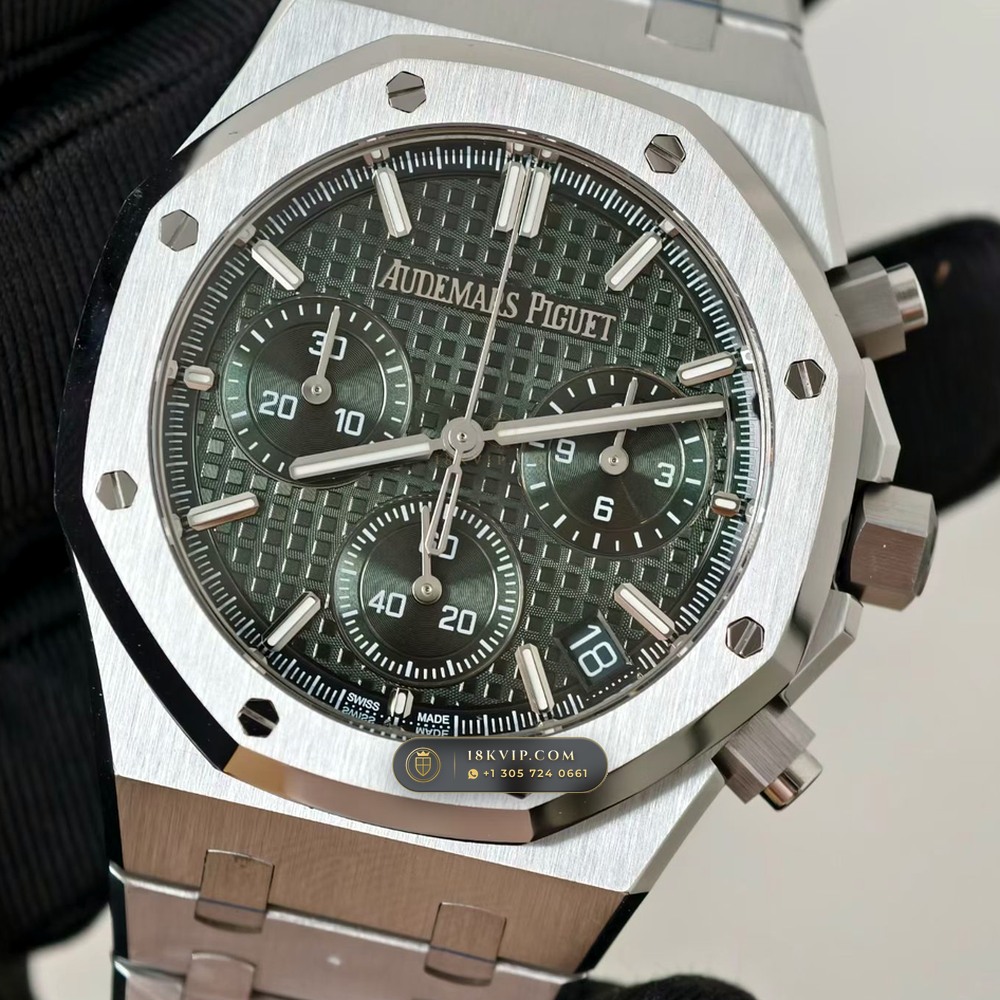 Audemars Piguet Royal Oak Selfwinding Chronograph 41mm Free-Sprung Calibre Ref. 26240ST.OO.1320ST.08 — Private Vault Edition — Studio Gallery Plate III in 904L Stainless Steel Custom Architecture (180.3g Verified Mass, Audemars Piguet Cal. 4401 Flyback Chronograph)