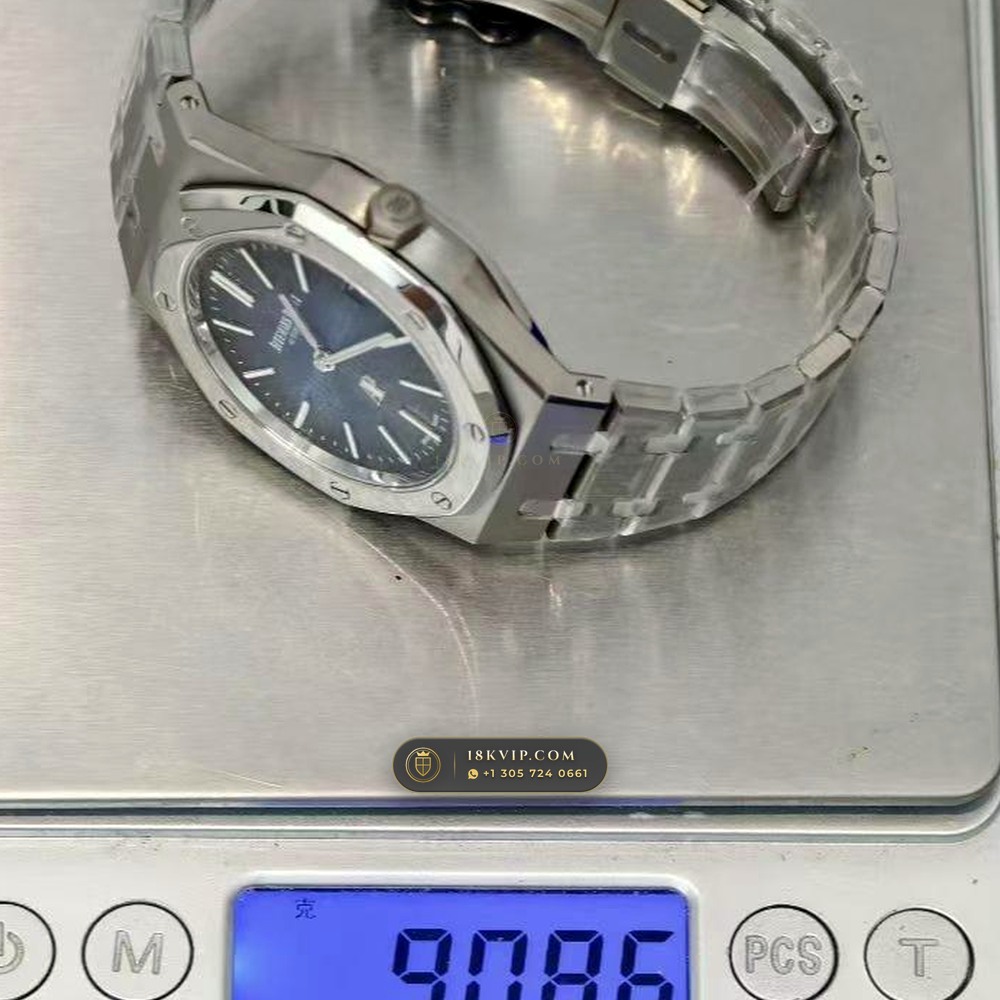 Audemars Piguet Royal Oak Jumbo Extra-Thin 39mm Geneva Atelier Spec Ref. 15202IP — Private Vault Edition — Studio Gallery Plate XII in 904L Stainless Steel Custom Architecture (94.1g Verified Mass, Audemars Piguet Cal. 2121 Ultra-Thin)