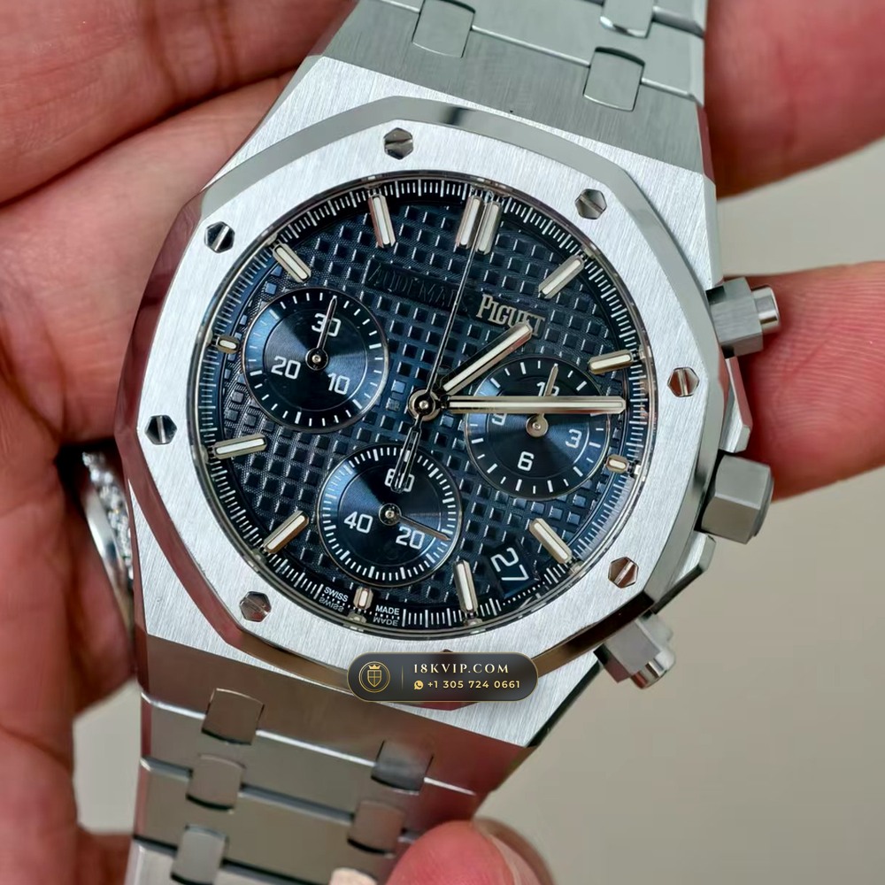 Audemars Piguet Royal Oak Selfwinding Chronograph 41mm Master Watchmaker Spec Ref. 26240ST — Private Vault Edition — Studio Gallery Plate V in 904L Stainless Steel Custom Architecture (180.9g Verified Mass, Audemars Piguet Cal. 4401 Flyback Chronograph)