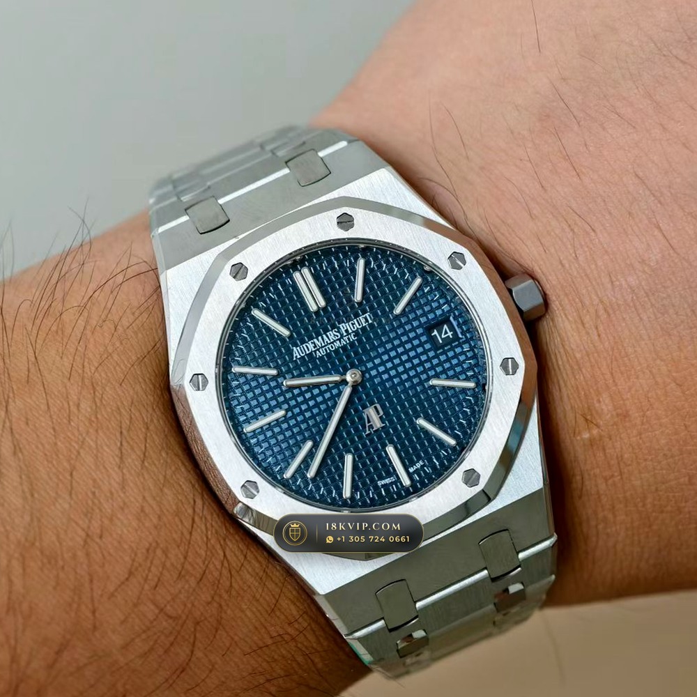 Audemars Piguet Royal Oak Jumbo Extra-Thin 39mm Hand-Chamfered Bevel Spec Ref. 15202ST — Private Vault Edition — Studio Gallery Plate VIII in 904L Stainless Steel Custom Architecture (103.7g Verified Mass, Audemars Piguet Cal. 2121 Ultra-Thin)