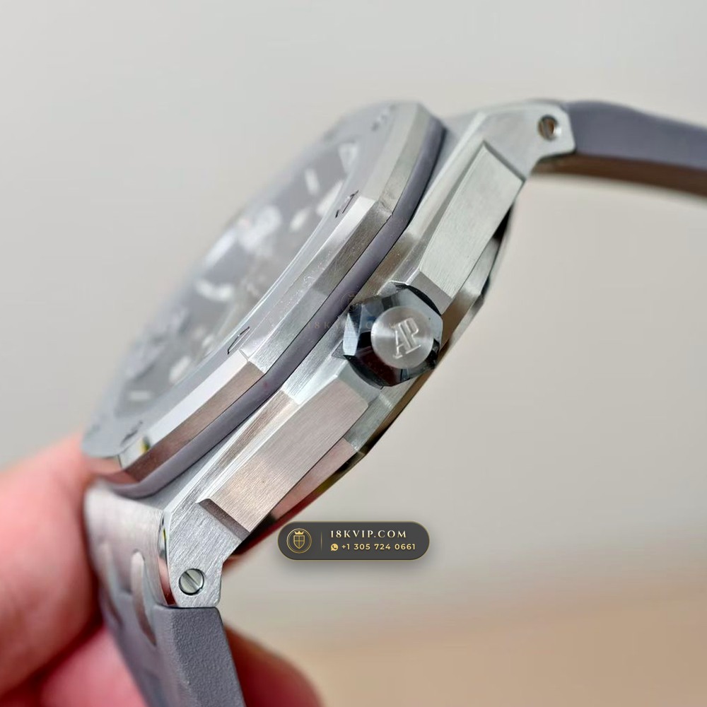 Audemars Piguet Royal Oak Offshore Diver 42mm Ref. 15720ST.OO.A009CA.01 — Private Vault Edition — Studio Gallery Plate VI in 904L Stainless Steel Custom Architecture (168.0g Verified Mass, Audemars Piguet Cal. 4308 / Cal. 3120)