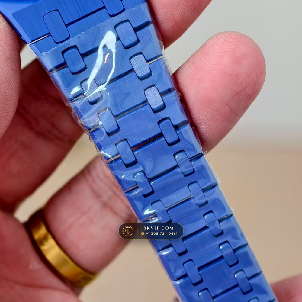 Audemars Piguet Royal Oak Selfwinding 41mm Starry Sky Dial Ref. 15500 — Private Vault Edition — Studio Gallery Plate VI in High-Tech Ceramic & Titanium (166.7g Verified Mass, Audemars Piguet Cal. 4302 - 70h Power Reserve)
