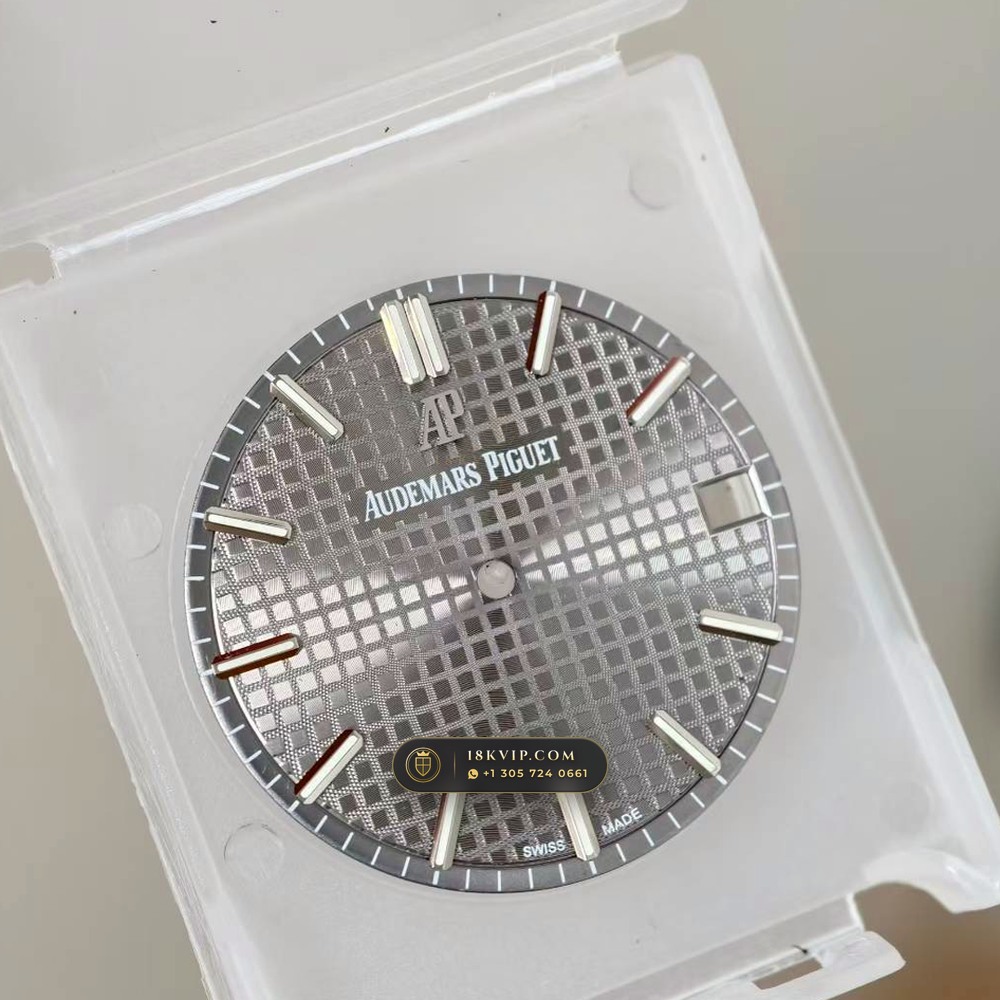 Audemars Piguet Royal Oak Selfwinding 41mm Ref. 15500 — Private Vault Edition — Studio Gallery Plate III in 904L Stainless Steel Custom Architecture (166.6g Verified Mass, Audemars Piguet Cal. 4302 - 70h Power Reserve)