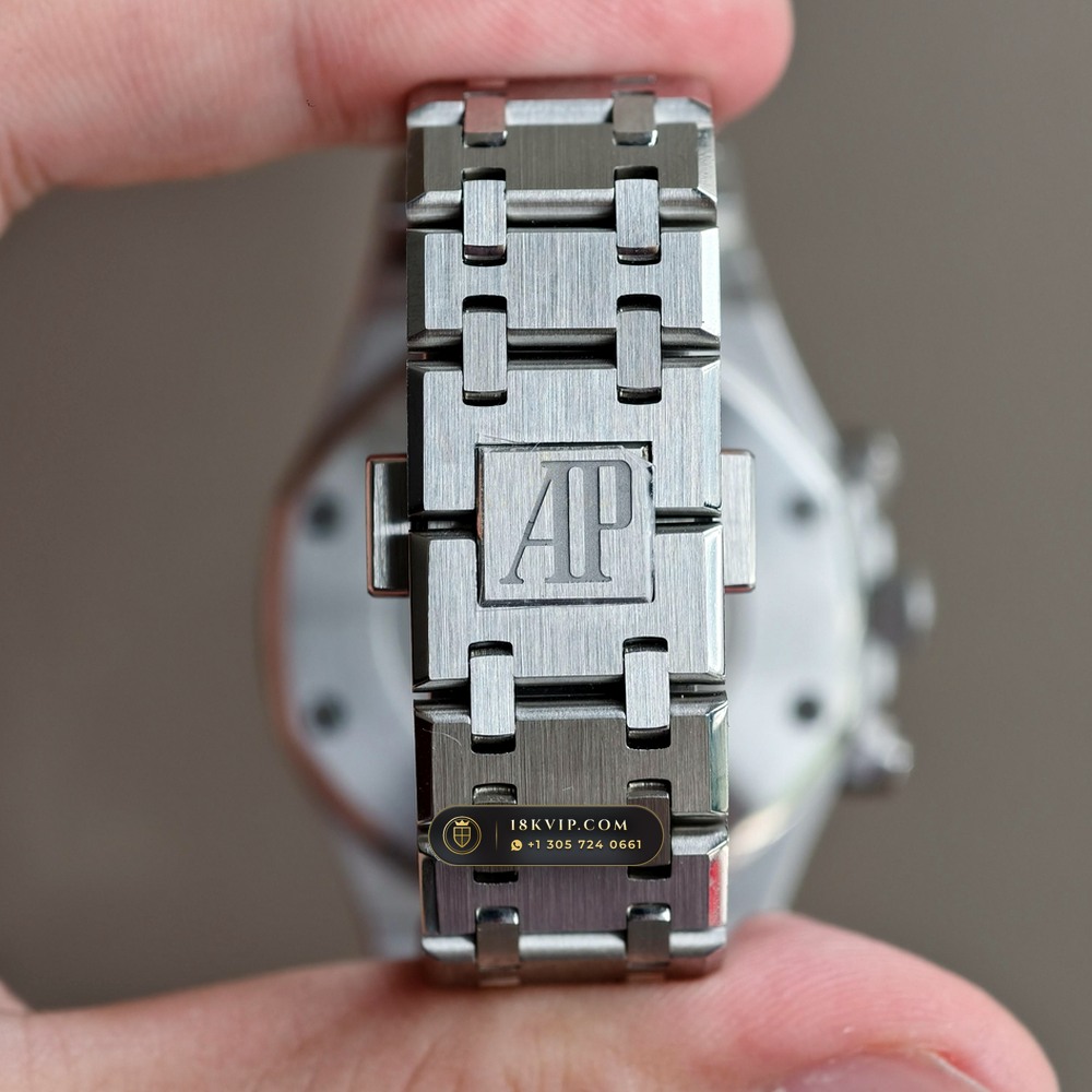 Audemars Piguet Royal Oak Selfwinding Chronograph 38mm Sunburst Rhodium / Slate Grey Dial Ref. 26315ST.OO.1256ST.02 — Private Vault Edition — Studio Gallery Plate VIII in 904L Stainless Steel Custom Architecture (146.1g Verified Mass, Audemars Piguet Cal. 2385 Column-Wheel Chronograph)