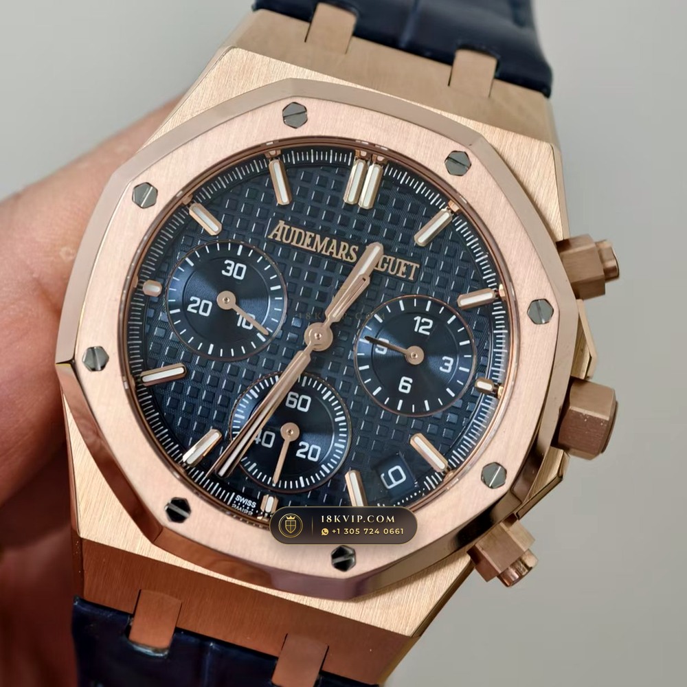Audemars Piguet Royal Oak Selfwinding Chronograph 41mm 18K Rose Gold Deep Crystal Optics Ref. 26240OR — Private Vault Edition — Studio Gallery Plate II in 18K Rose Gold Au750 (158.4g Verified Mass, Audemars Piguet Cal. 4401 Flyback Chronograph)