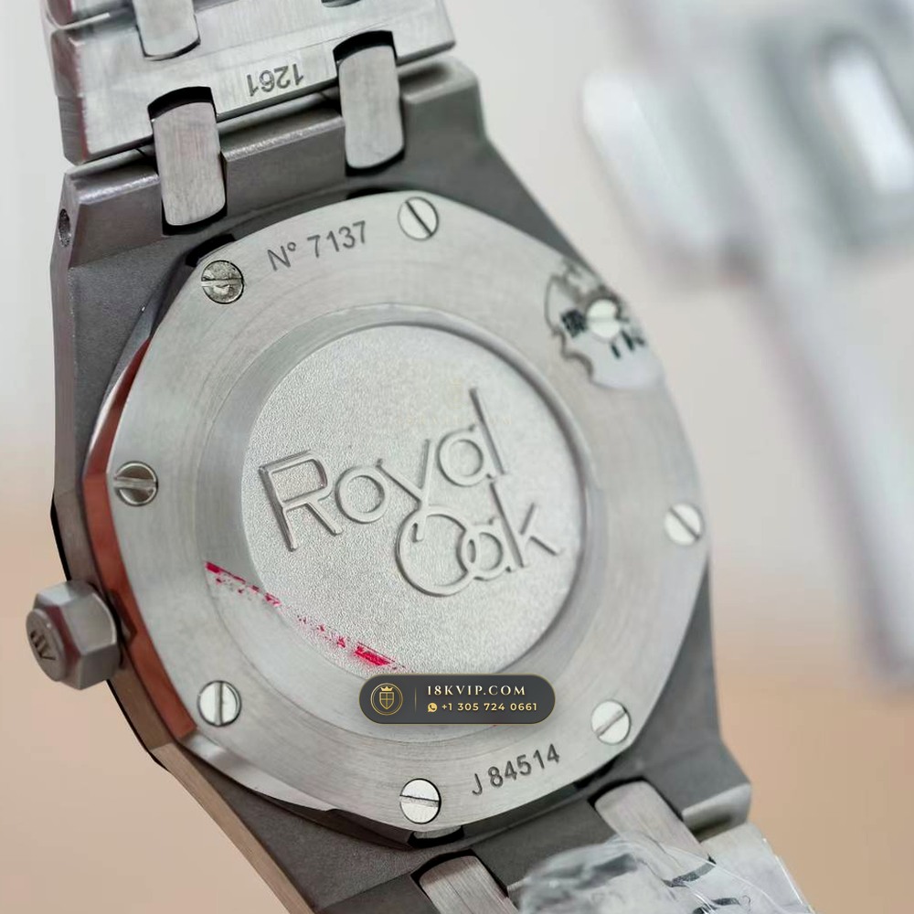 Audemars Piguet Royal Oak Ladies 33mm Diamond-Set Bezel Ref. 67651ST — Private Vault Edition — Studio Gallery Plate IV in 904L Stainless Steel Custom Architecture (89.1g Verified Mass, Audemars Piguet Cal. 2713)