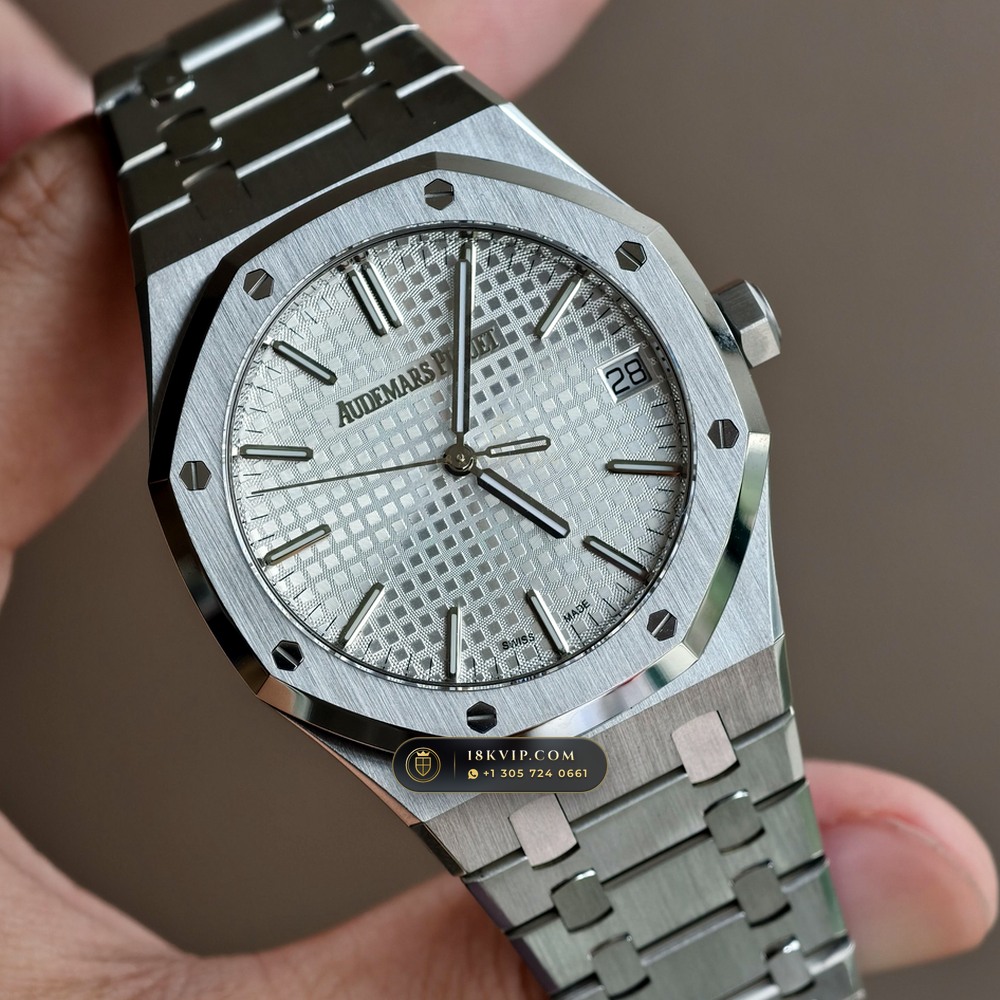 Audemars Piguet Royal Oak Selfwinding 41mm Custom Tapestry Dial 22K Gold Rotor Ref. 15510ST — Private Vault Edition — Studio Gallery Plate II in 904L Stainless Steel Custom Architecture (166.4g Verified Mass, Audemars Piguet Cal. 4302 - 70h Power Reserve)
